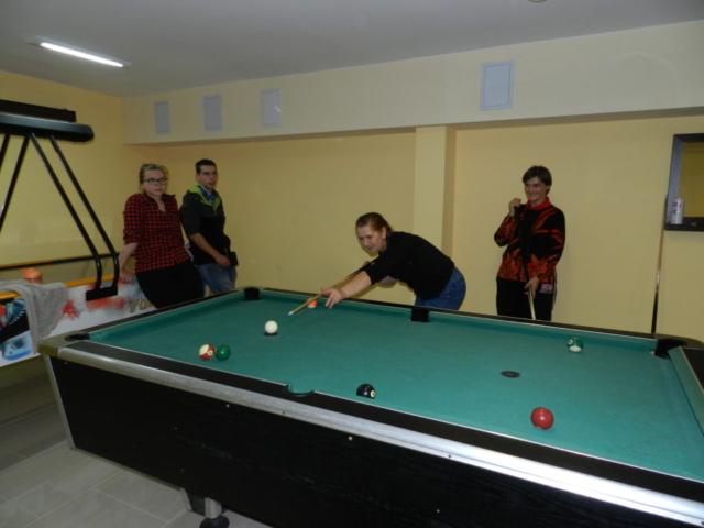 Rozgrywki w billarda